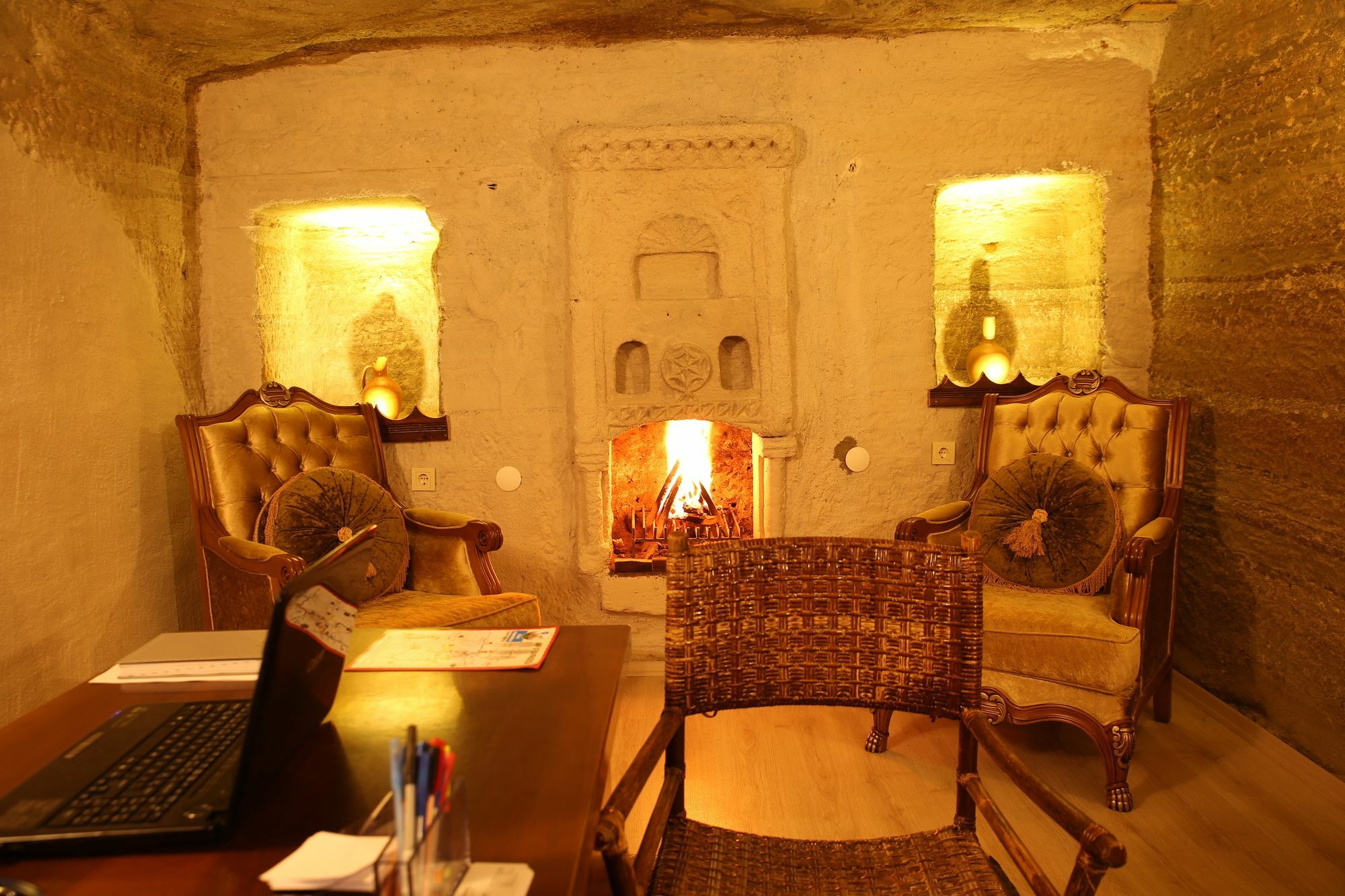 Unicorn Cave Hotel Göreme Kültér fotó